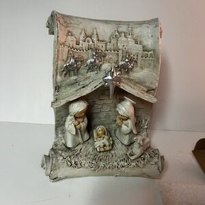 Cracker Barrel Resin Nativity Scene on Scroll FIgurine 8"x 6.7"Baby Jesus‎ #0046